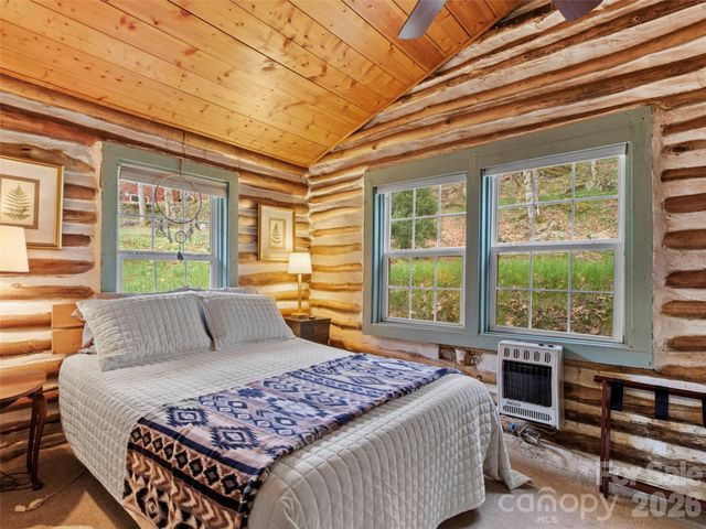 142 Cold Spring Road, Burnsville, NC 28714