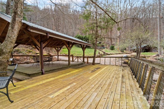 142 Cold Spring Road, Burnsville, NC 28714