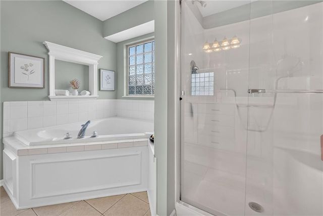 901 N Birch Street, Kearney, MO 64060