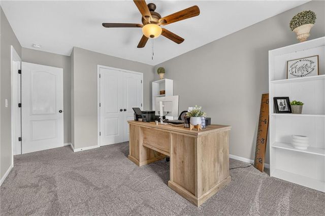 901 N Birch Street, Kearney, MO 64060