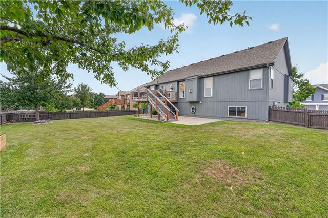 901 N Birch Street, Kearney, MO 64060