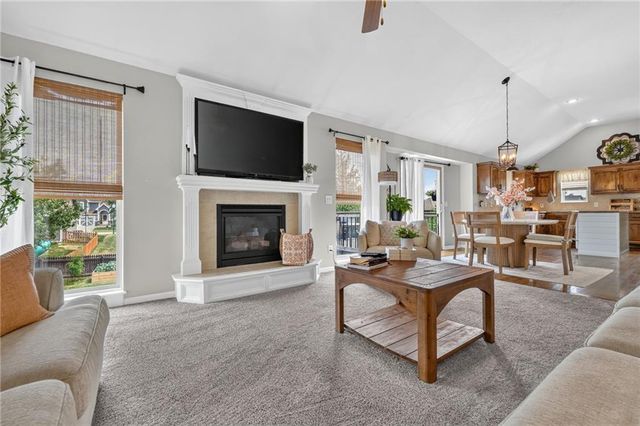 901 N Birch Street, Kearney, MO 64060