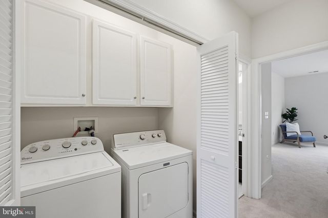 8202 N CHANNEL DR, Greenbelt, MD 20770