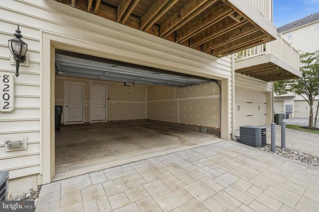 8202 N CHANNEL DR, Greenbelt, MD 20770