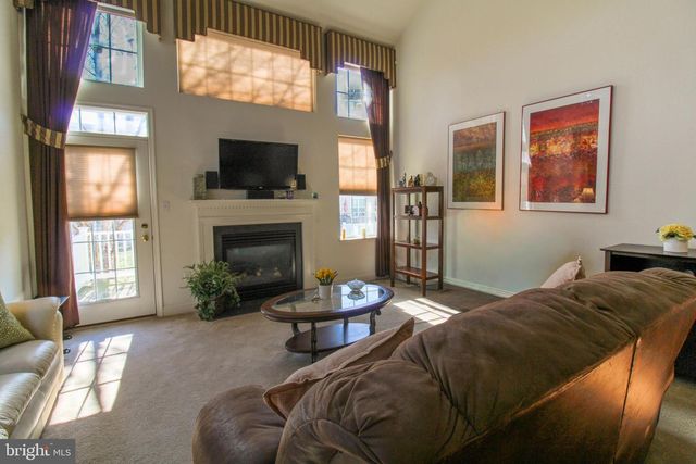 102 MERIDIAN BLVD, Bear, DE 19701