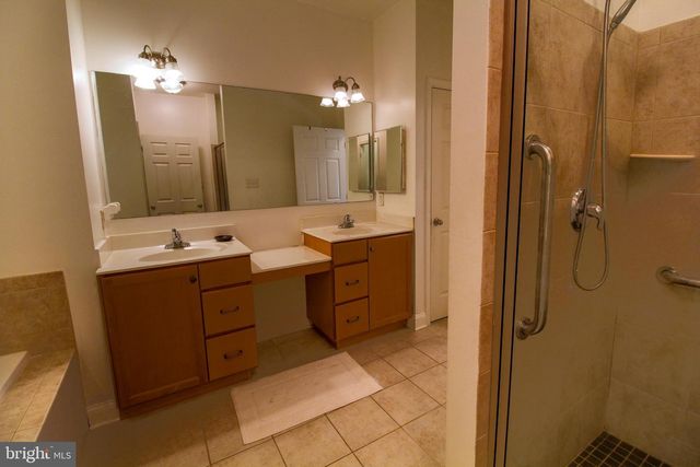 102 MERIDIAN BLVD, Bear, DE 19701