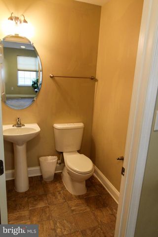 102 MERIDIAN BLVD, Bear, DE 19701