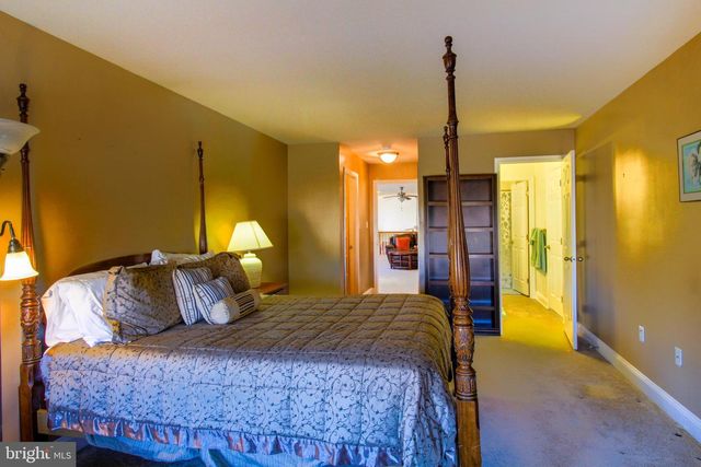 102 MERIDIAN BLVD, Bear, DE 19701