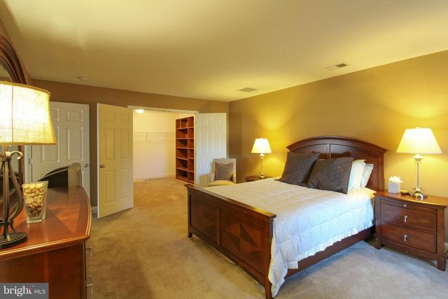 102 MERIDIAN BLVD, Bear, DE 19701