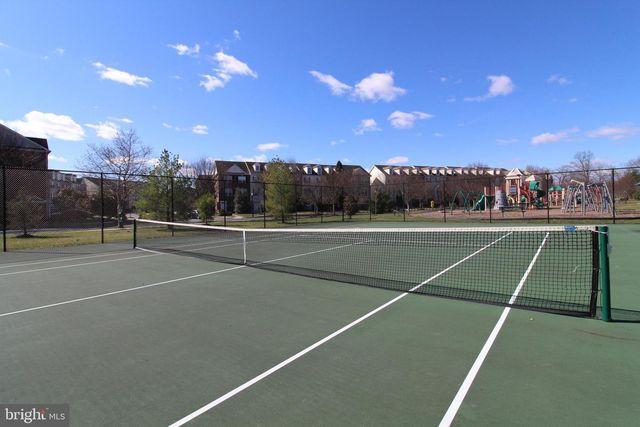 102 MERIDIAN BLVD, Bear, DE 19701