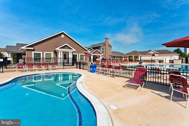 102 MERIDIAN BLVD, Bear, DE 19701