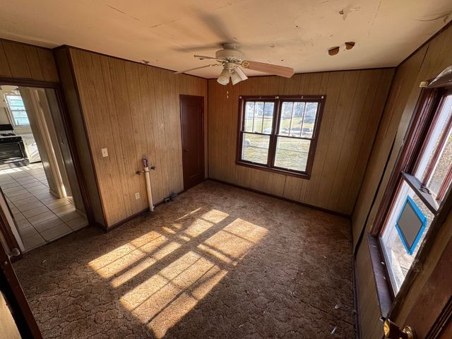 1638 E Florida Street, Springfield, MO 65803