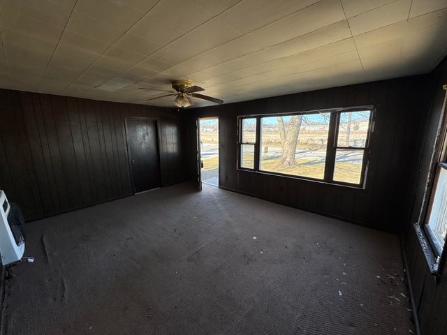 1638 E Florida Street, Springfield, MO 65803