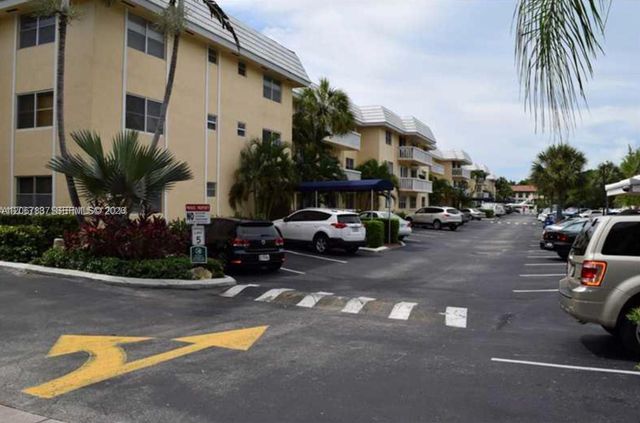 100 Edgewater Drive 344, Coral Gables, FL 33133