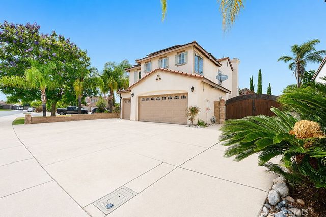 27744 Crestknoll Court, Murrieta, CA 92563