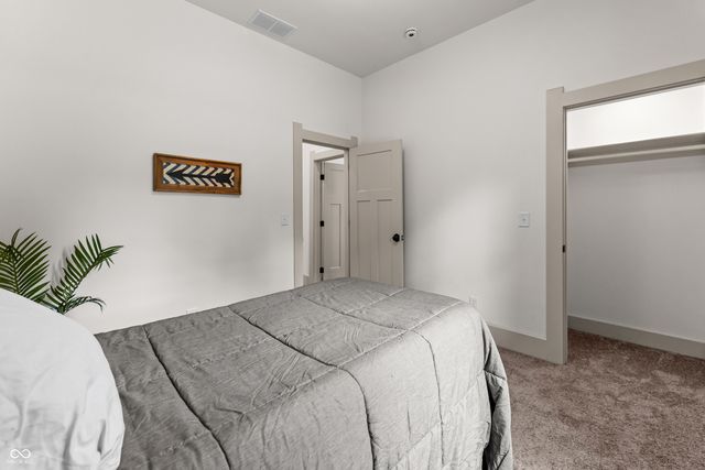 599 E Adams Street, Franklin, IN 46131
