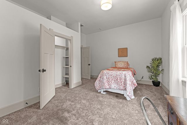 599 E Adams Street, Franklin, IN 46131