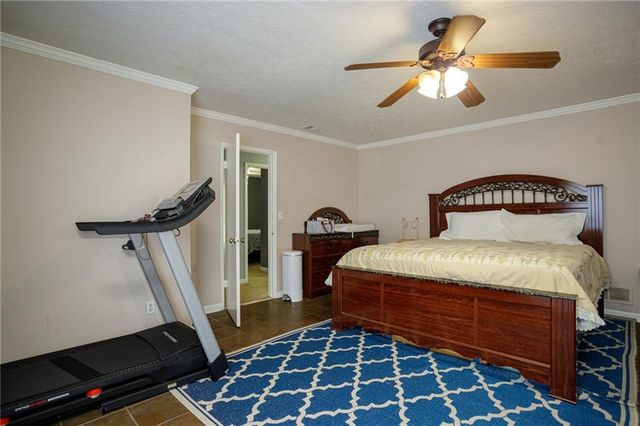 812 Steeple Chase Drive, Lawrenceville, GA 30044