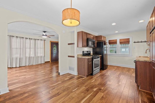 1008 Hazen Street SE, Grand Rapids, MI 49507
