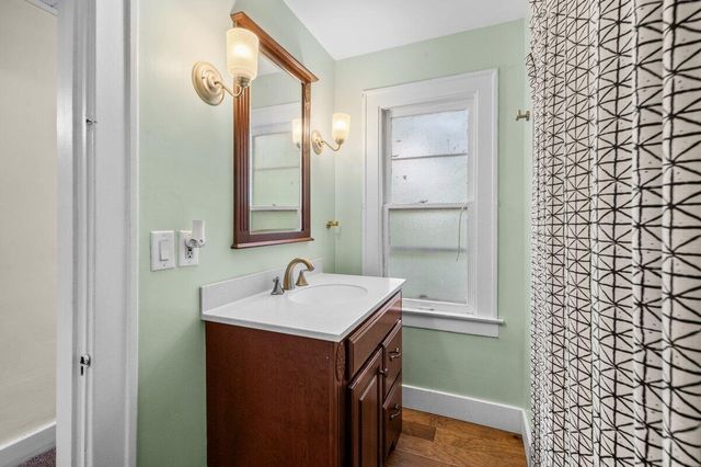 1008 Hazen Street SE, Grand Rapids, MI 49507