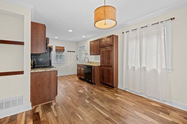 1008 Hazen Street SE, Grand Rapids, MI 49507
