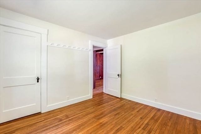 3 Oakhill Ave, Foxboro, MA 02035