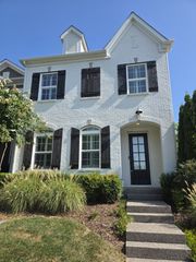 967 Innsbrooke Ave, Hendersonville, TN 37075