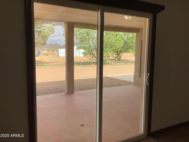 3607 E MULE DEER Road, Pearce, AZ 85625