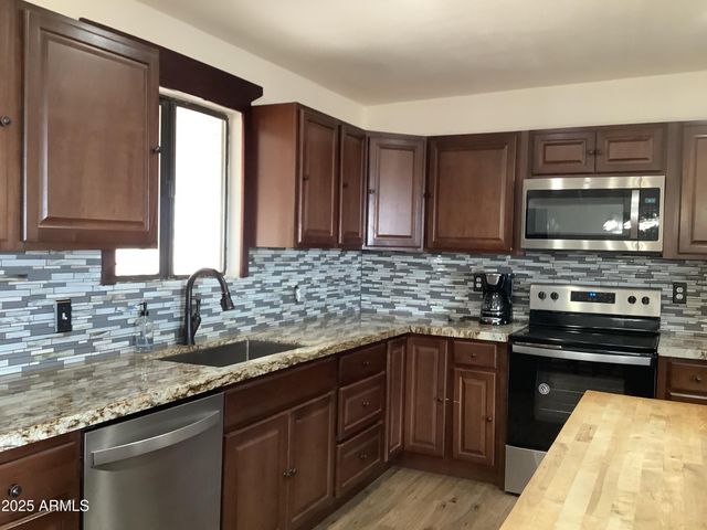 3607 E MULE DEER Road, Pearce, AZ 85625