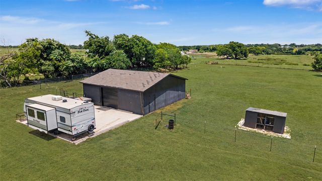 3718 County Road 801, Cleburne, TX 76031