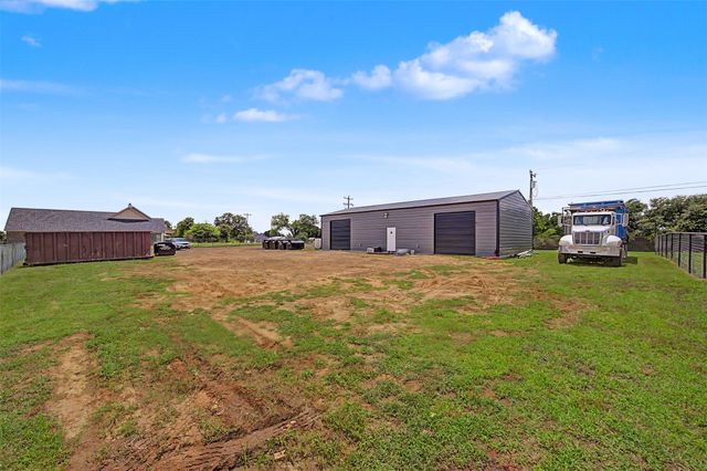 3718 County Road 801, Cleburne, TX 76031