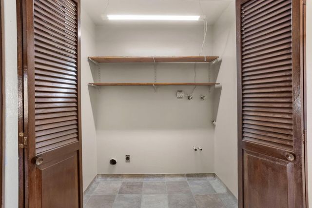 1124 Rex Road, Hayward, CA 94541