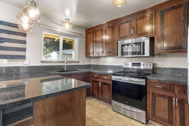 1124 Rex Road, Hayward, CA 94541