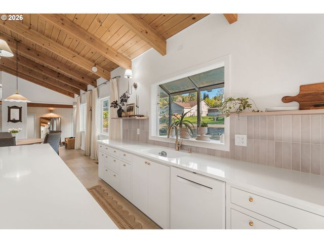 2808 Nw 93RD St, Vancouver, WA 98665