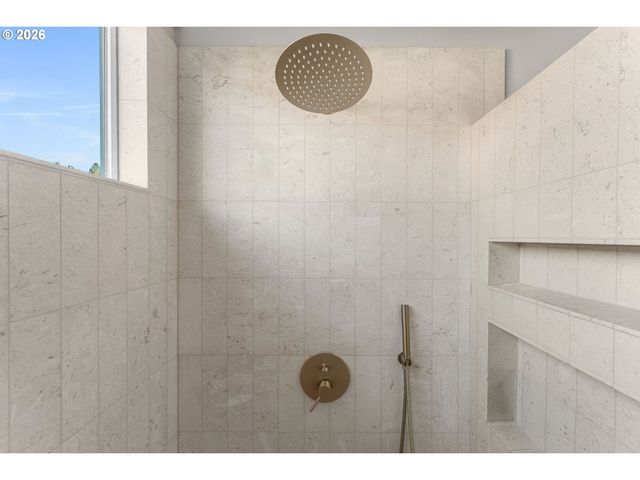 2808 Nw 93RD St, Vancouver, WA 98665