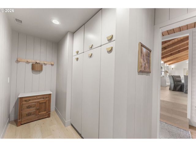 2808 Nw 93RD St, Vancouver, WA 98665