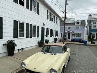 14 Trumbull Street, Stonington, CT 06378
