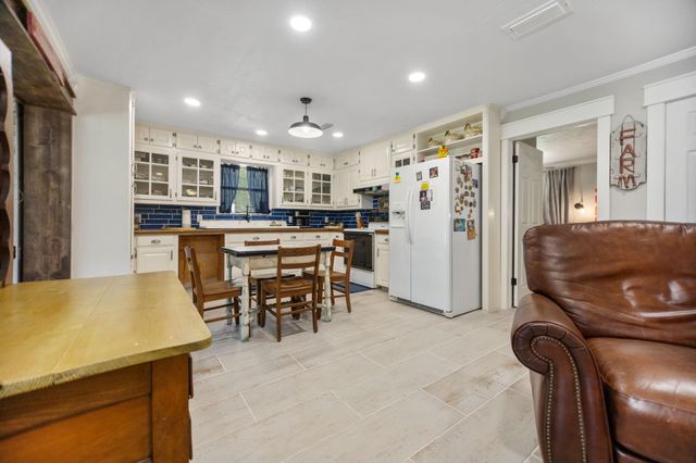 160 Dailey Road, Crockett, TX 75835
