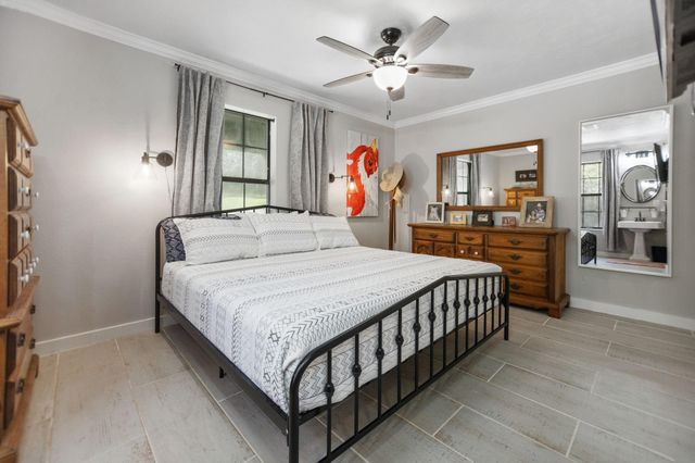 160 Dailey Road, Crockett, TX 75835