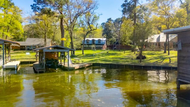 160 Dailey Road, Crockett, TX 75835