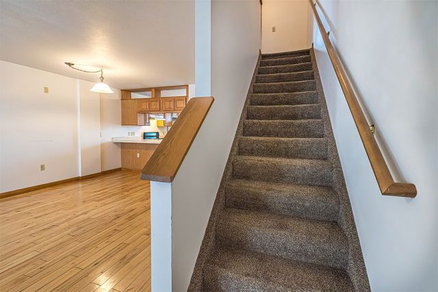 4131 WOOD HILLS Drive, Erie, PA 16502