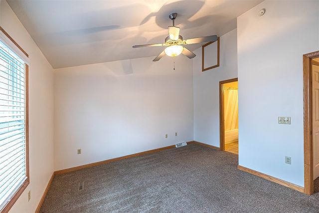 4131 WOOD HILLS Drive, Erie, PA 16502