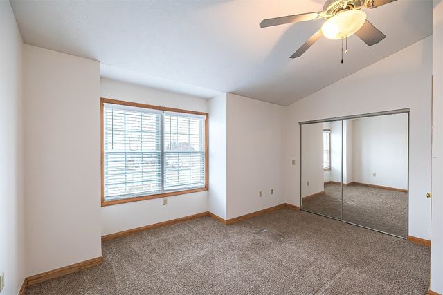 4131 WOOD HILLS Drive, Erie, PA 16502