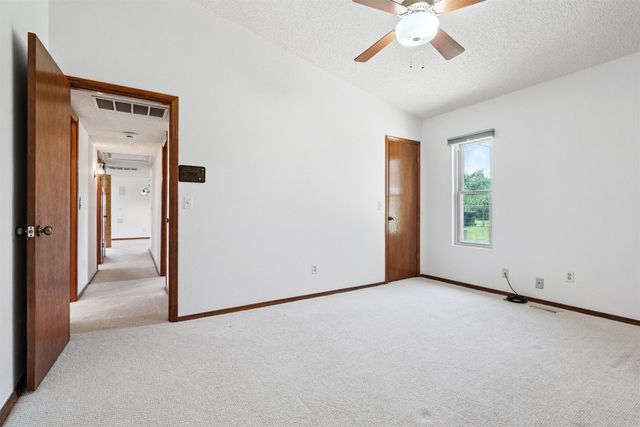 12017 N Morgan Road, Yukon, OK 73099