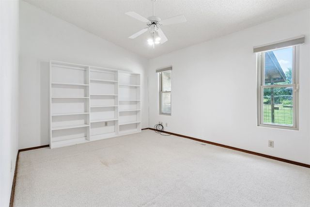 12017 N Morgan Road, Yukon, OK 73099