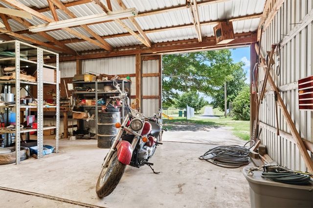 12017 N Morgan Road, Yukon, OK 73099