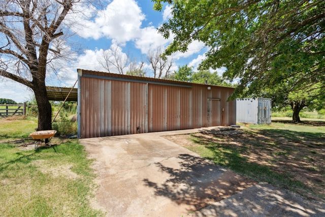 12017 N Morgan Road, Yukon, OK 73099