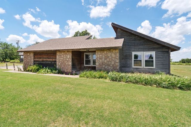 12017 N Morgan Road, Yukon, OK 73099