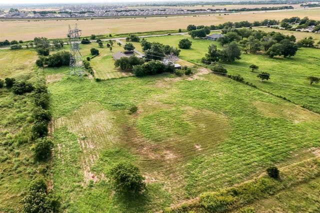 12017 N Morgan Road, Yukon, OK 73099