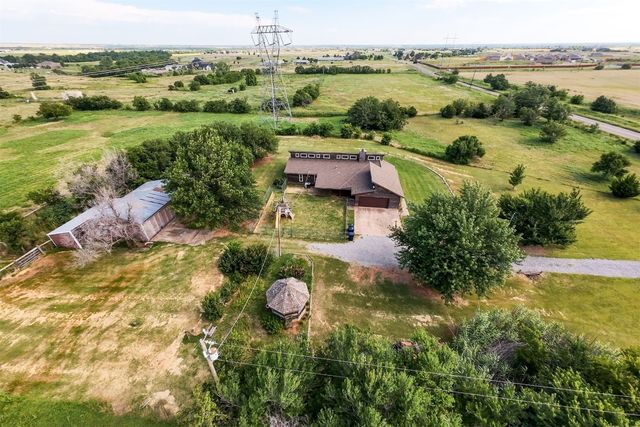 12017 N Morgan Road, Yukon, OK 73099